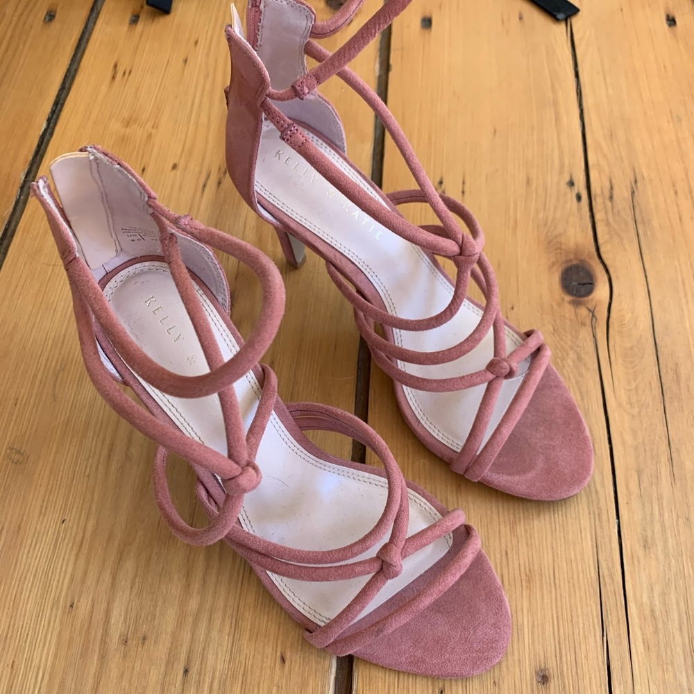 Pink heels - Picture 5 of 5